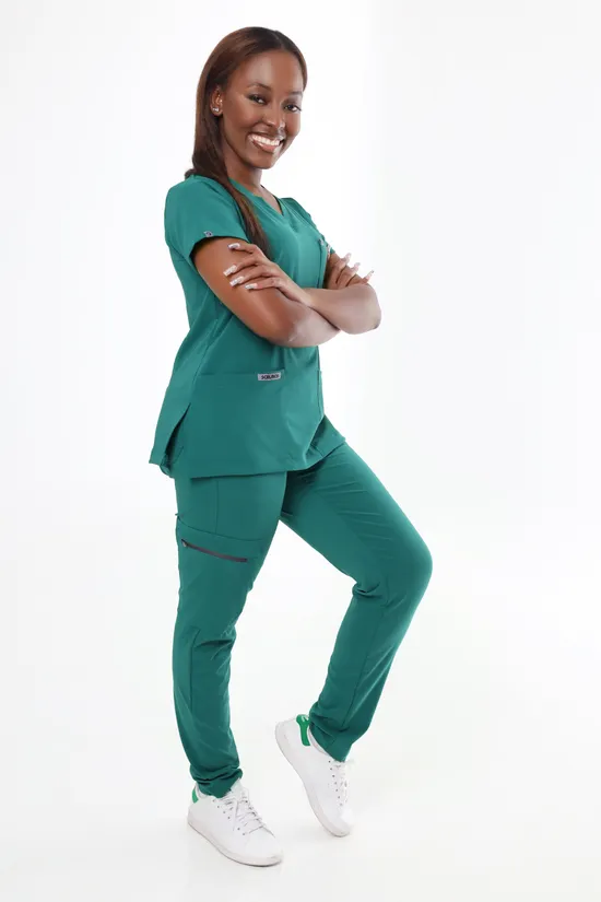 Women’s Scrubs That Flatter Every Shape and Size Women’s Scrubs That Flatter Every Shape and Size